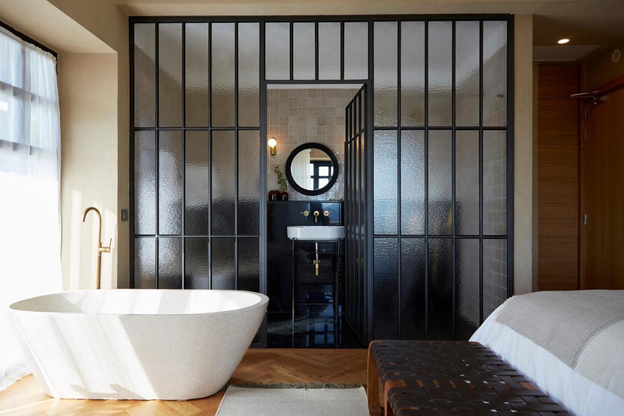 Boutique Hotel Mendi Argia San Sebastian Exterior photo